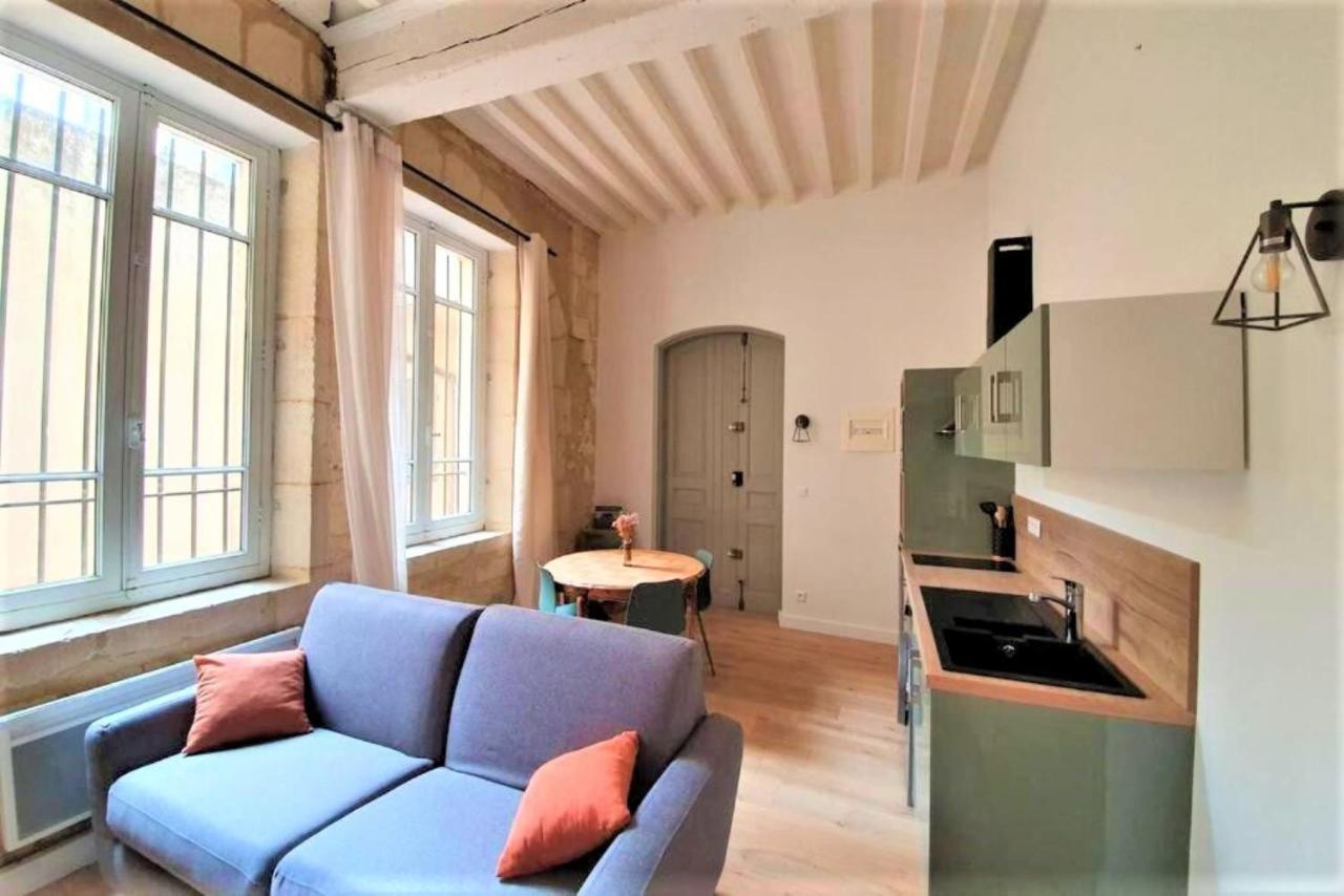 Appartement à deux pas de la place du forum Arles Esterno foto